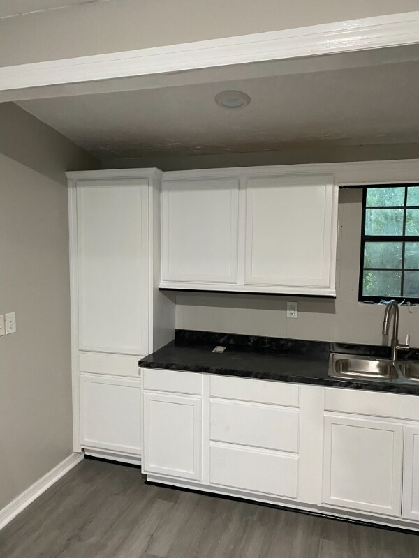 Building Photo - 8359 Walden Rd