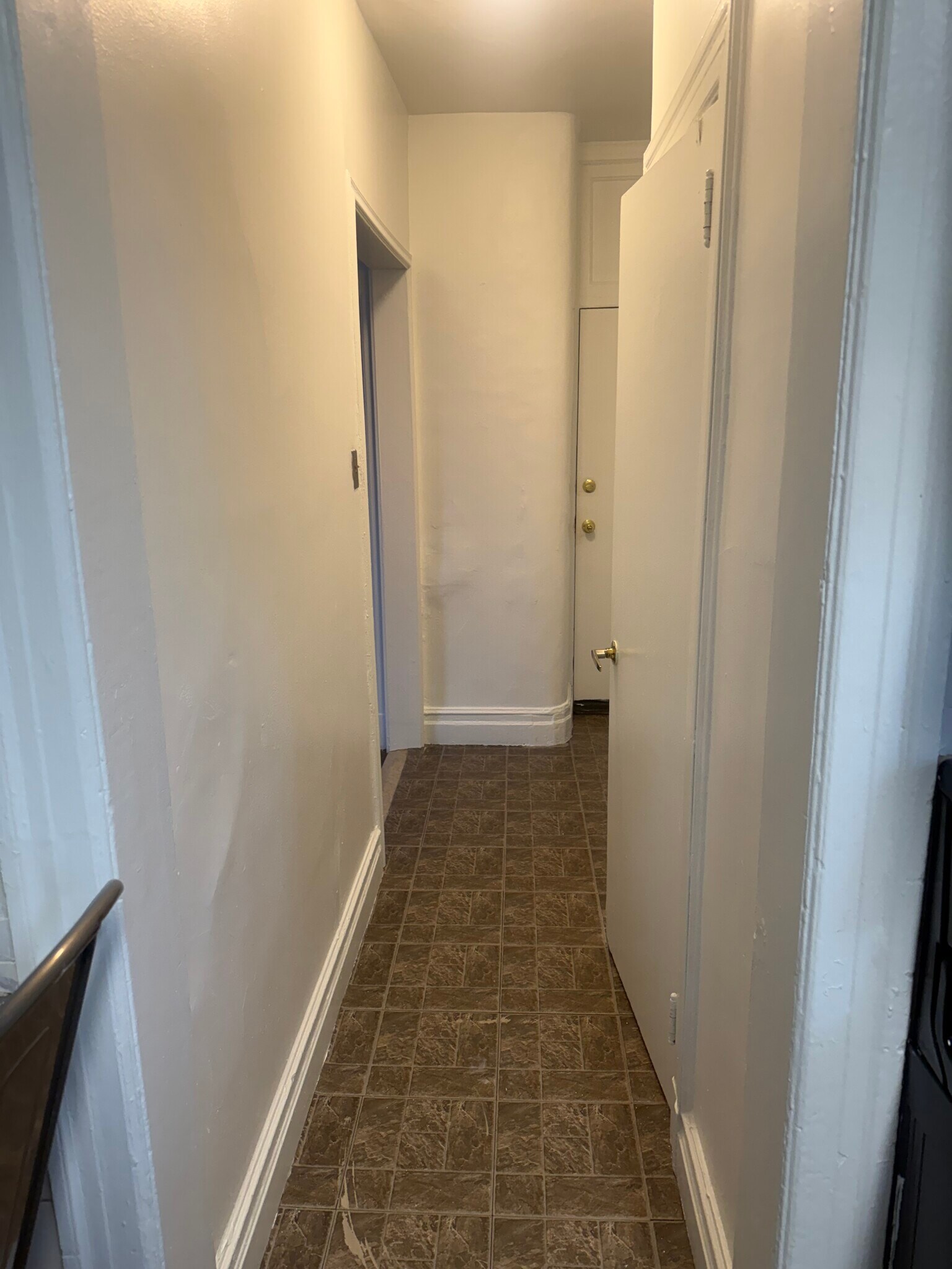 Building Photo - 22 Sherwood Ave