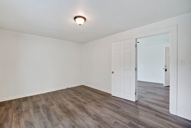 Building Photo - 4901 Stimson St