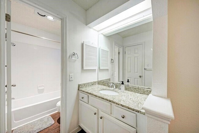 Building Photo - 3111 Tom Green St