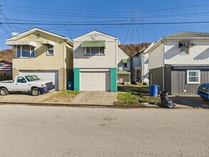 Building Photo - 1109 Garfield St