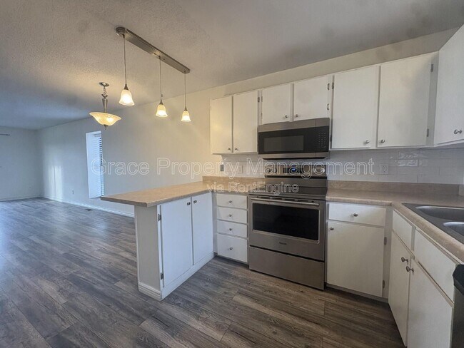 Building Photo - 2740 W 86th Ave