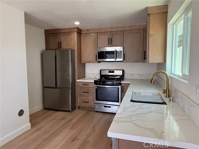 Building Photo - 2057 Marlborough Ave