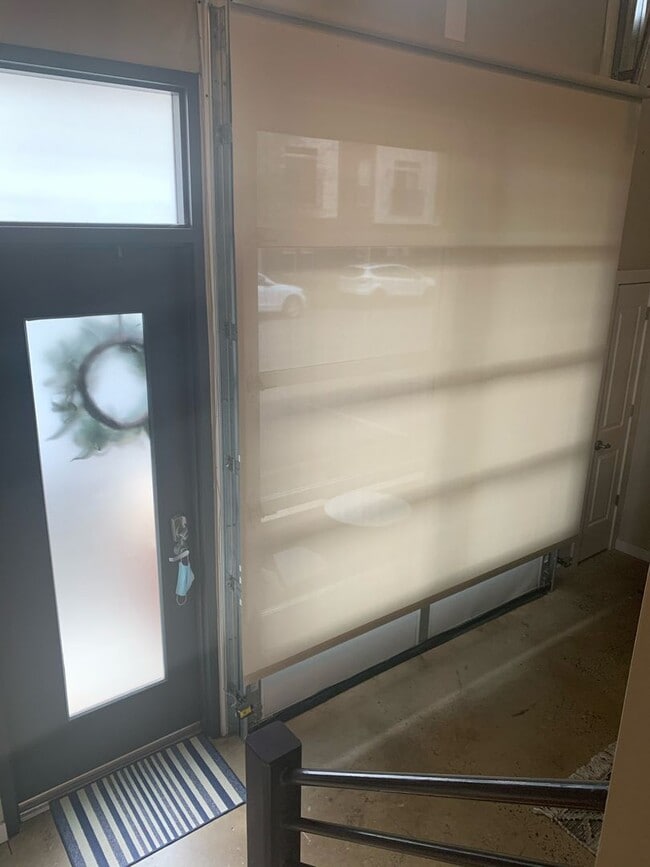 Building Photo - 3612 Artist's Way