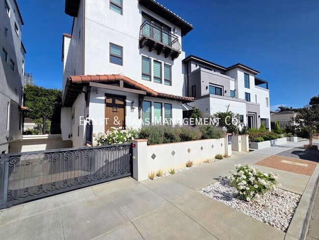 Building Photo - 1848 Benecia Ave