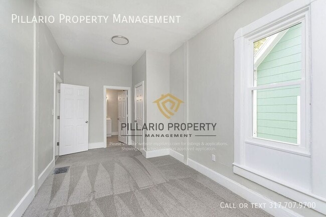 Building Photo - 33 S Addison St