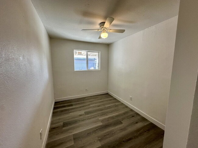 Building Photo - 4577 N Palo Verde Ln
