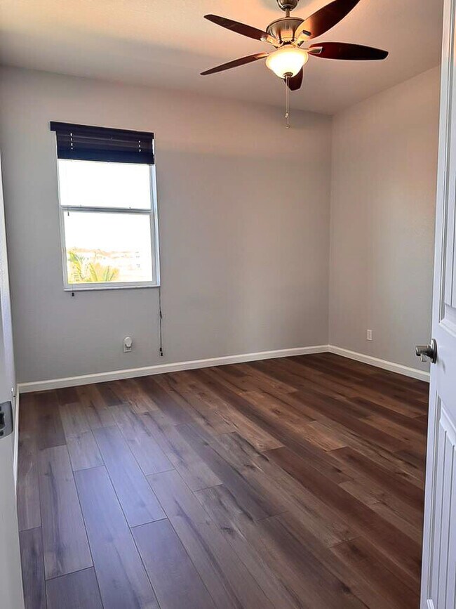 Building Photo - 11334 SW Glengarry Ct