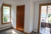 Building Photo - 122 Meredith Ave