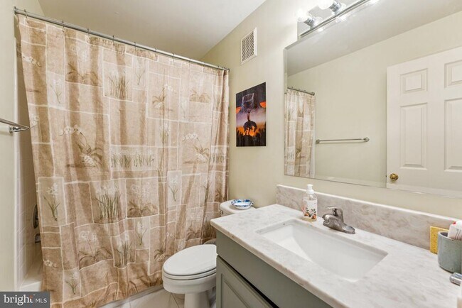 Building Photo - 1506 Northern Neck Dr