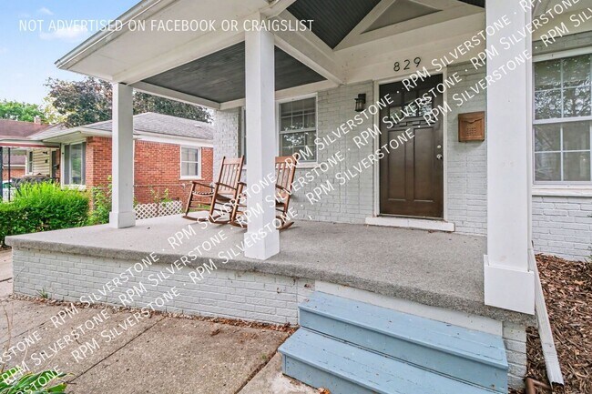 Building Photo - 829 N Dorchester Ave