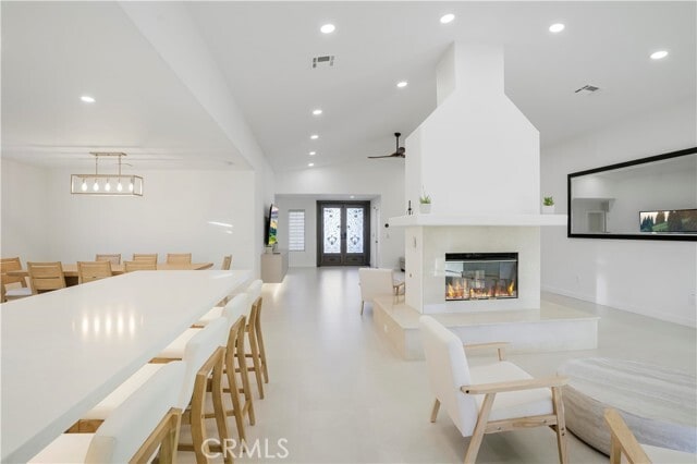 Building Photo - 68135 Tachevah Dr