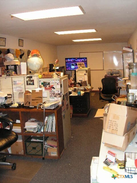 Building Photo - 1910 FM2673