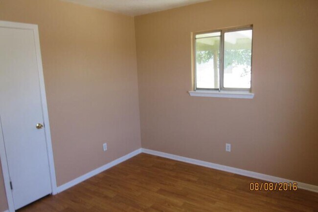 Building Photo - 1012 Georgetown Rd