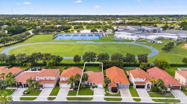 Building Photo - 3800 Miramontes Cir