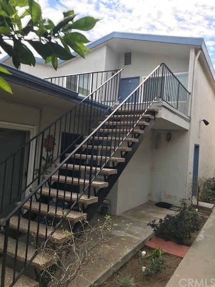 Building Photo - 3564 Del Amo Blvd