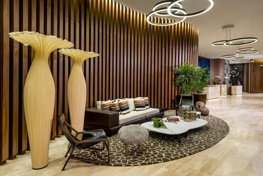 Building Photo - 4111 S Ocean Dr