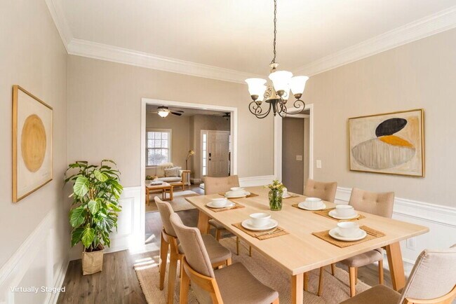 Building Photo - 2680 Freemont St