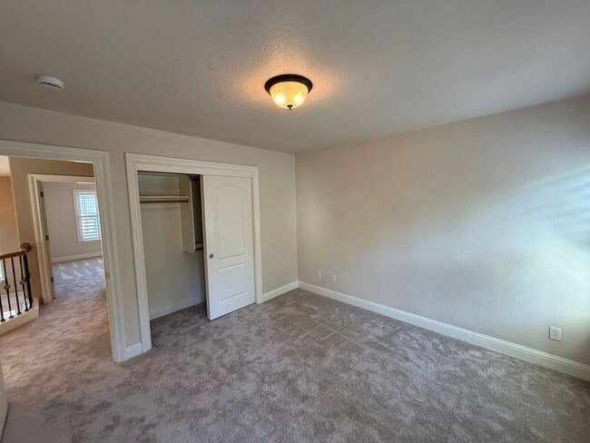 Building Photo - 1690 Titan Dr NW