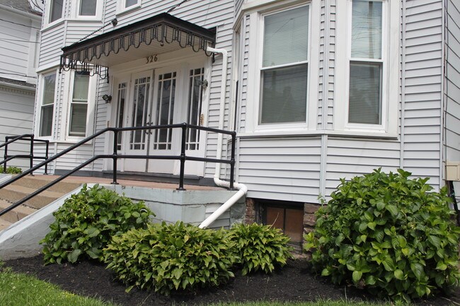 326 W 8th St Erie PA Apartment Finder