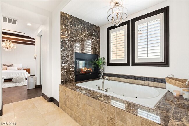 Building Photo - 4079 Villa Rafael Dr