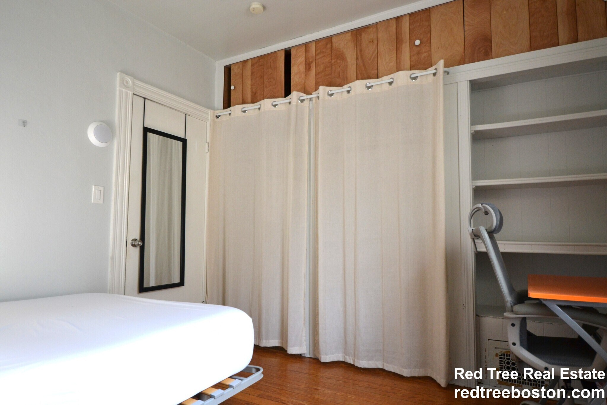 Building Photo - 12 Bennett St