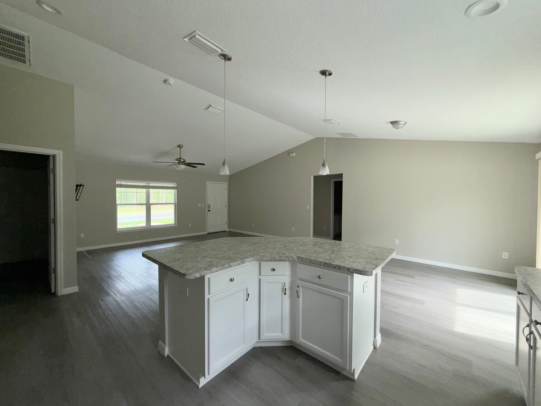 Building Photo - 853 Marion Oaks Mnr