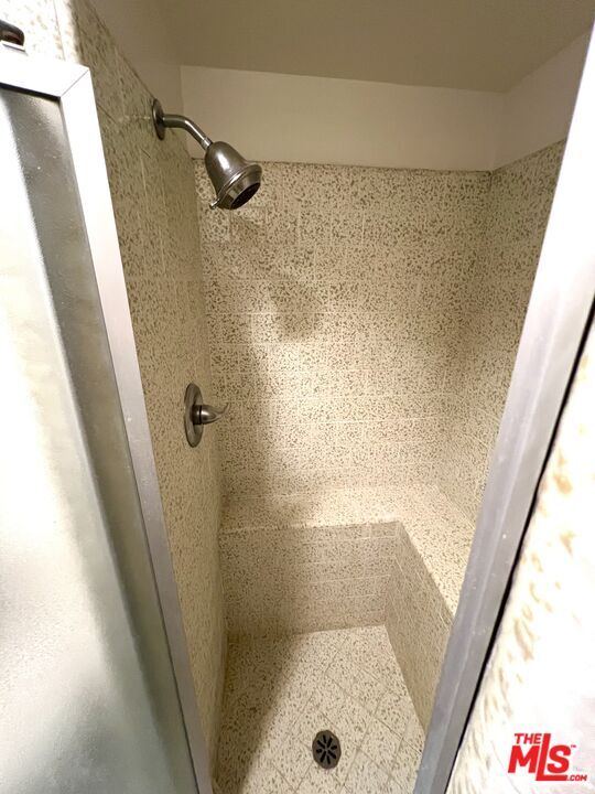 Building Photo - 2185 Broadview Terrace