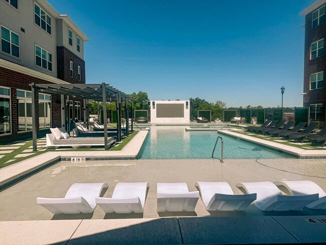 Building Photo - WC3407