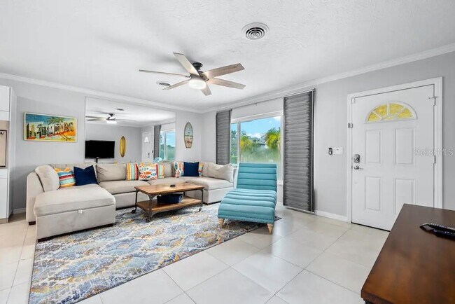 Building Photo - 2532 Constitution Blvd