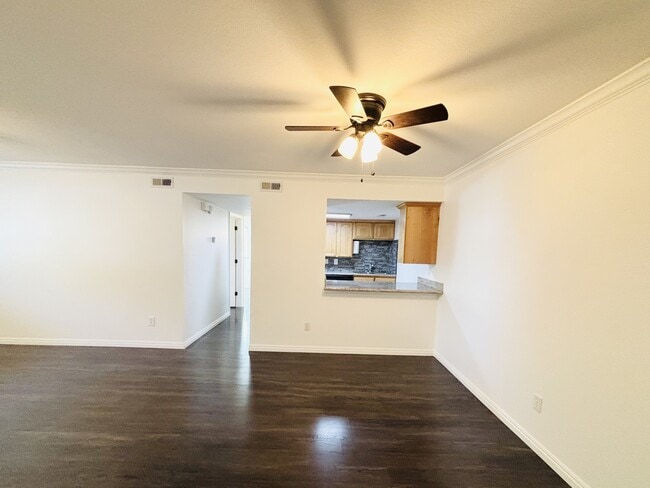 Building Photo - 5700 S 900 E