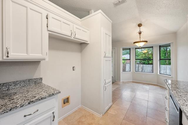 Building Photo - 931 Fiero Dr