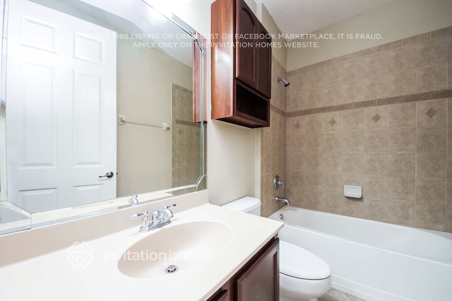 Building Photo - 3046 Boating Boulevard