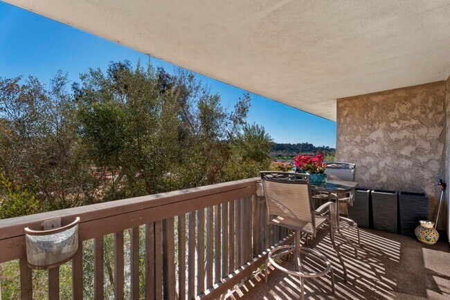 Building Photo - Fully Furnished Mission Valley Condo with Resort-Style Amenities in The Bluffs