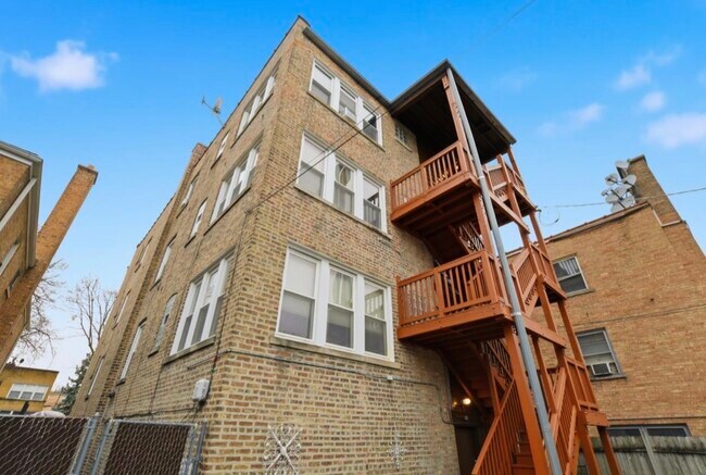 Building Photo - 8041 Kilpatrick Ave