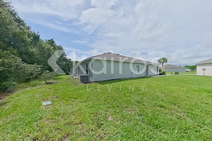 Building Photo - 9141 Aegean Cir