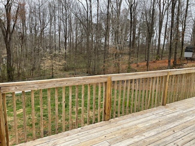 Building Photo - Fantastic Graham Home For Rent!