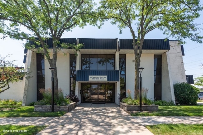 Building Photo - 9098 W Terrace Dr