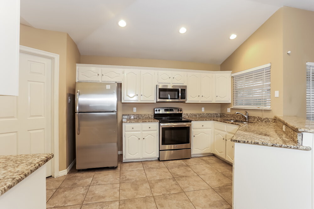 Building Photo - 700 Havencrest Dr