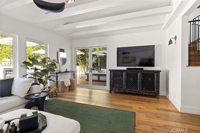 Building Photo - 5115 Los Feliz Blvd