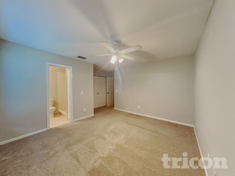 Building Photo - 2018 Whispering Sands Ct