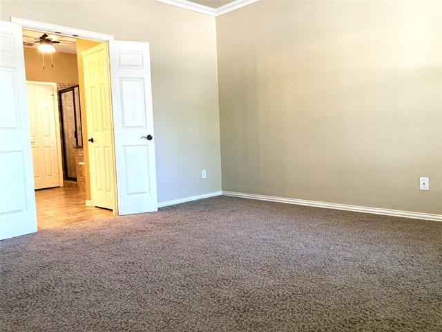 Building Photo - 630 Waterview Dr