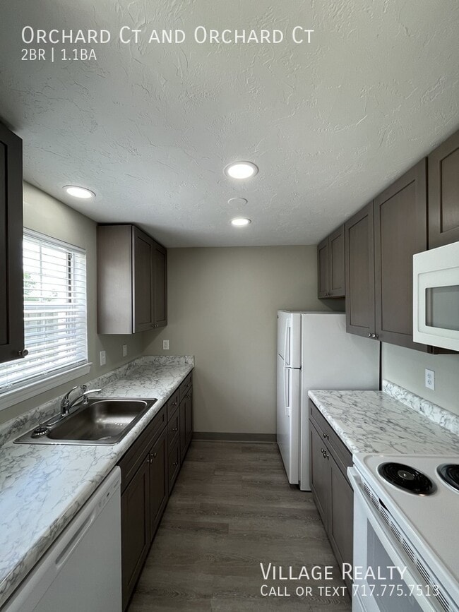 Building Photo - 306 Orchard Ct