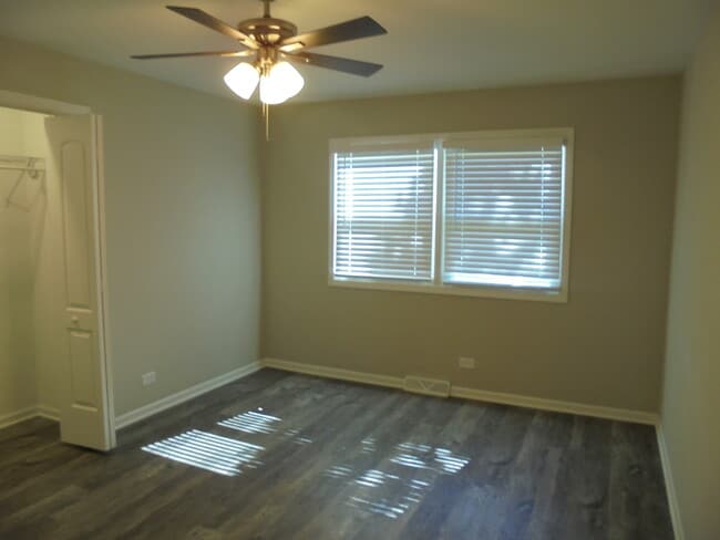 Building Photo - 1808 W Ridgeland Ave