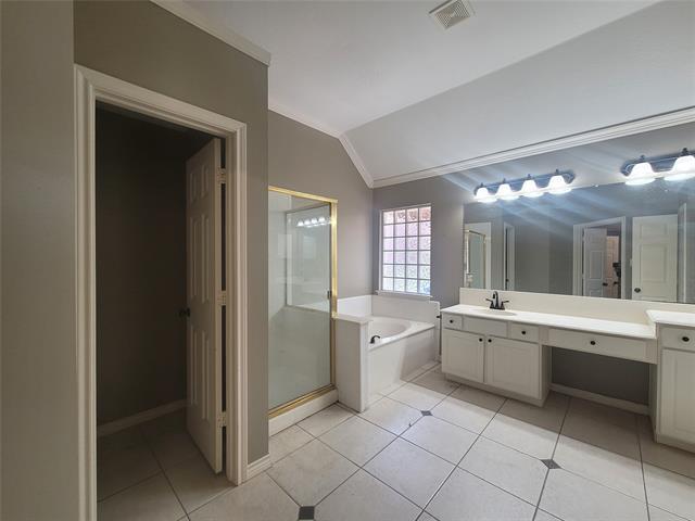 Building Photo - 8432 Grand Canyon Dr