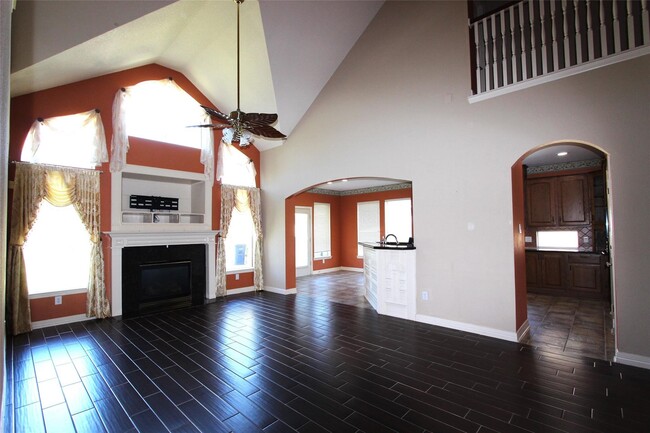 Building Photo - 1410 Caine Hill Ct