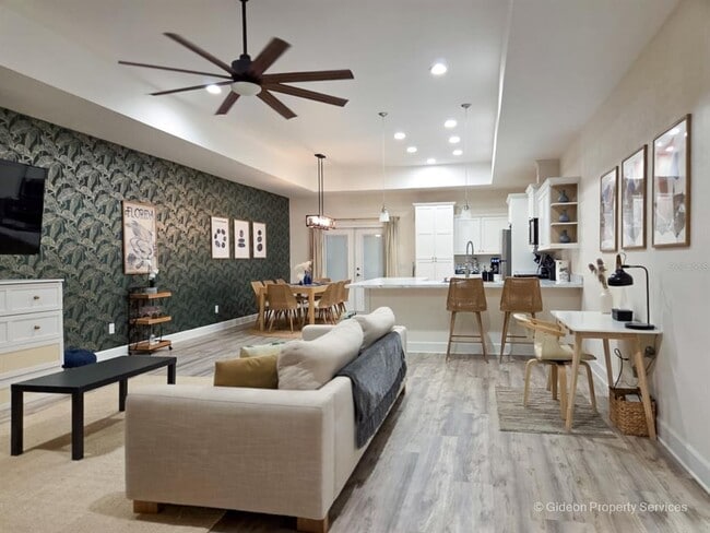 Building Photo - 4460 NW 19th St