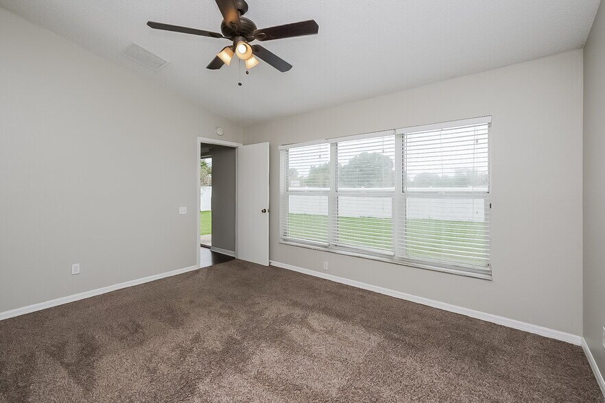 Building Photo - 11351 Calgary Cir