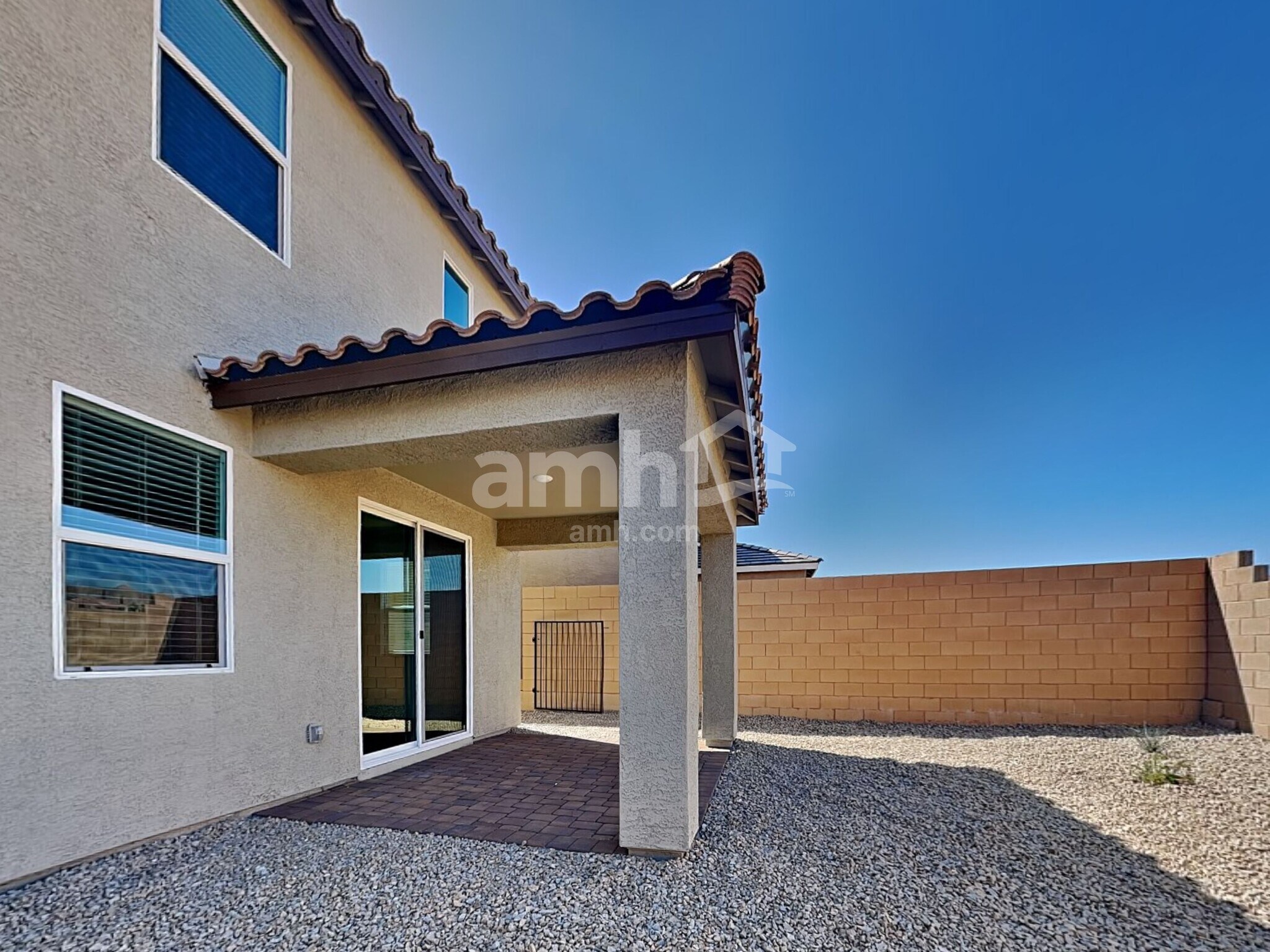 Building Photo - 11141 Magallanes St