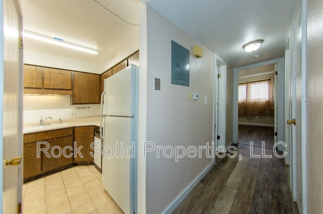 Building Photo - 3061 Reed Ave